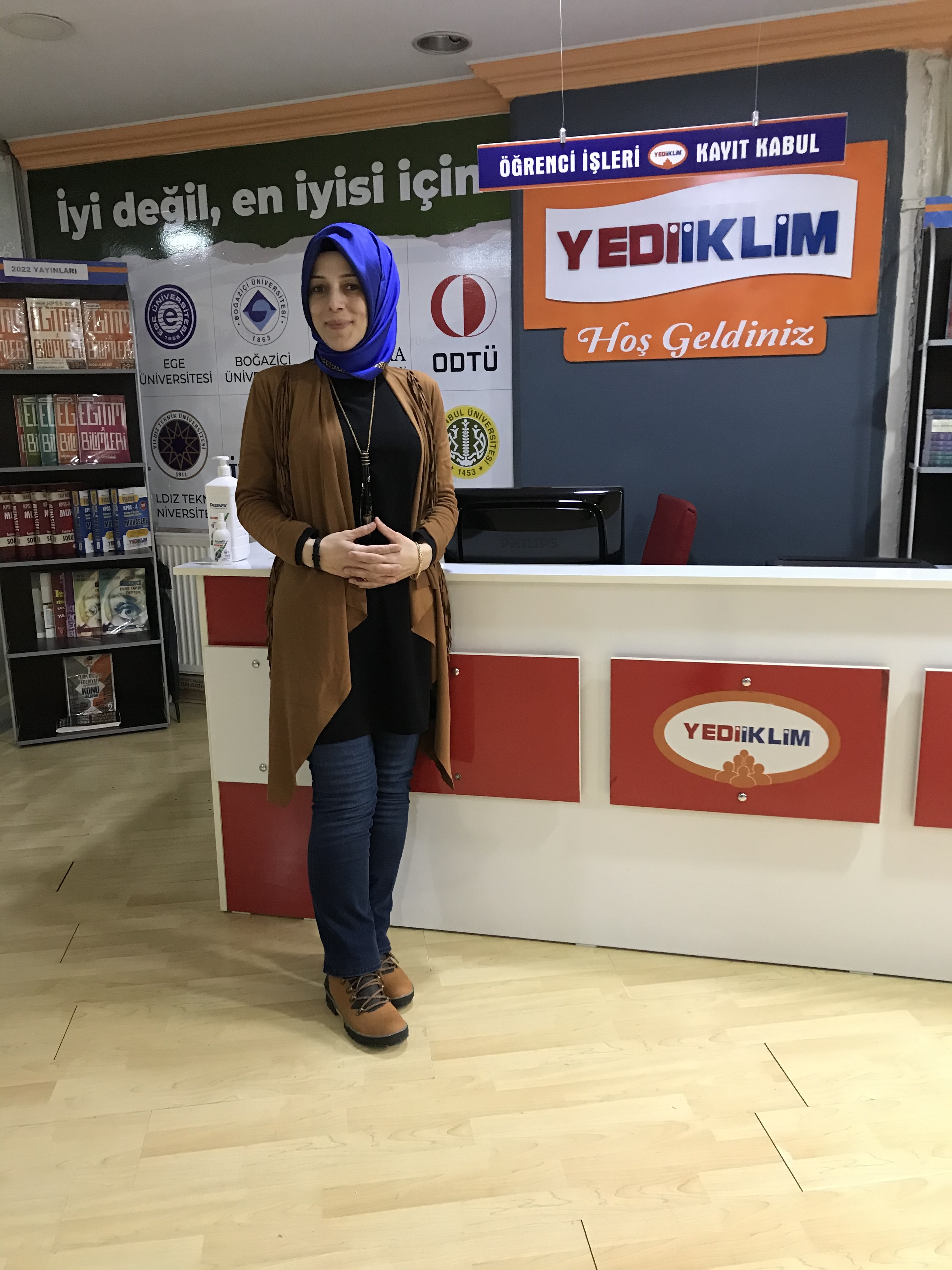 Emine Özkurt Fotoğraf 10