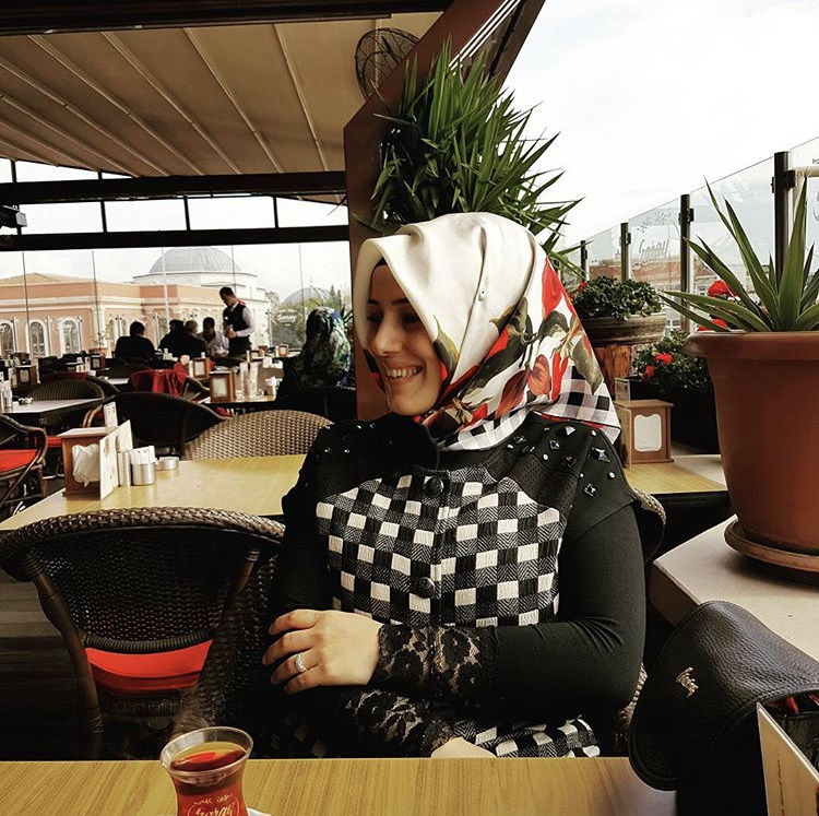 Emine Özkurt Fotoğraf 8